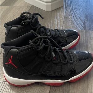 Jordan Athletic Shoes Black and Red